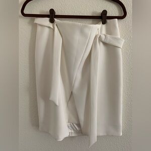 White House Black Market WHBM Womens 8 Faux Wrap Skirt White Lined